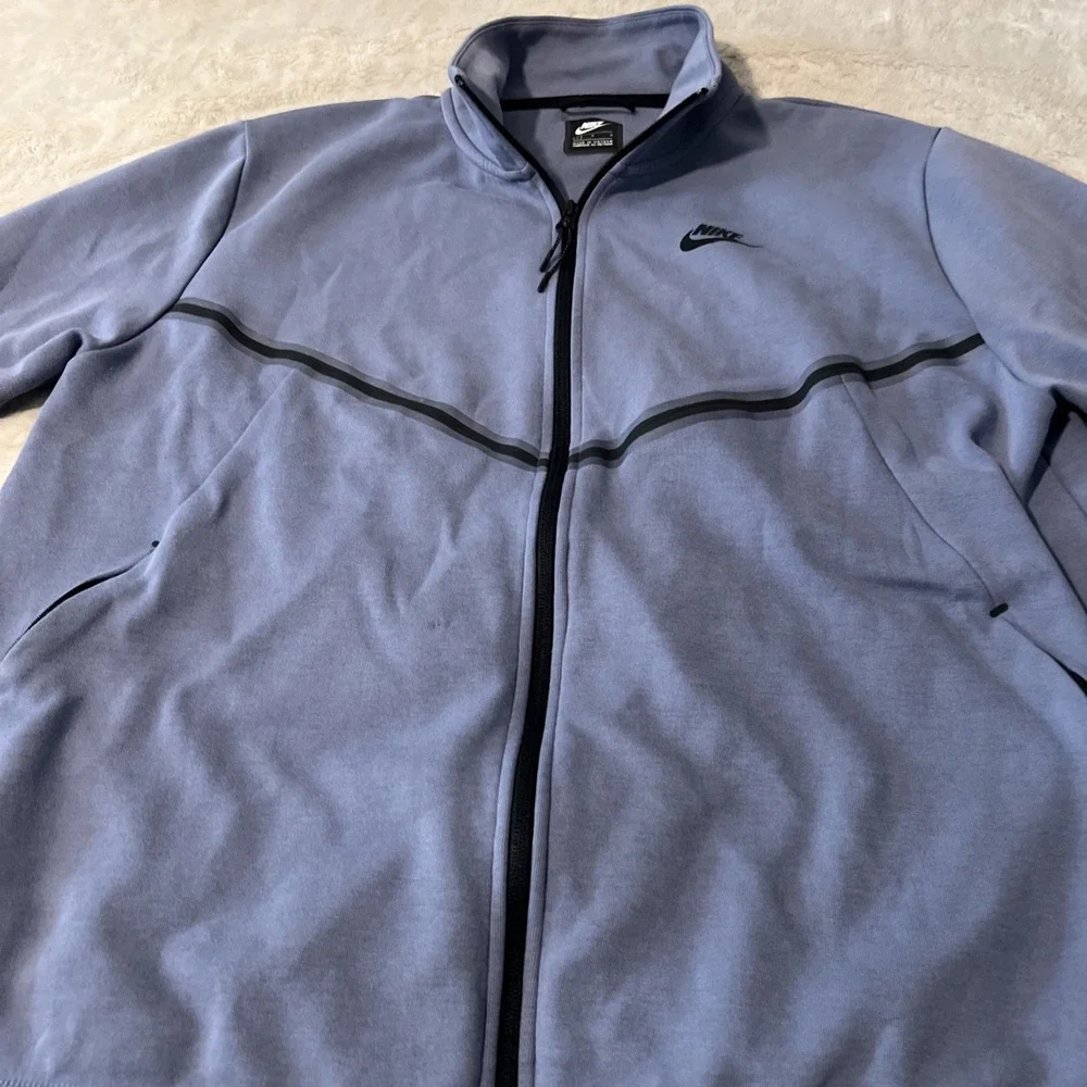 Nike Tech Fleece Thistle Lilac Purple Full Zip Hoodie Jacket Large CU4489-569